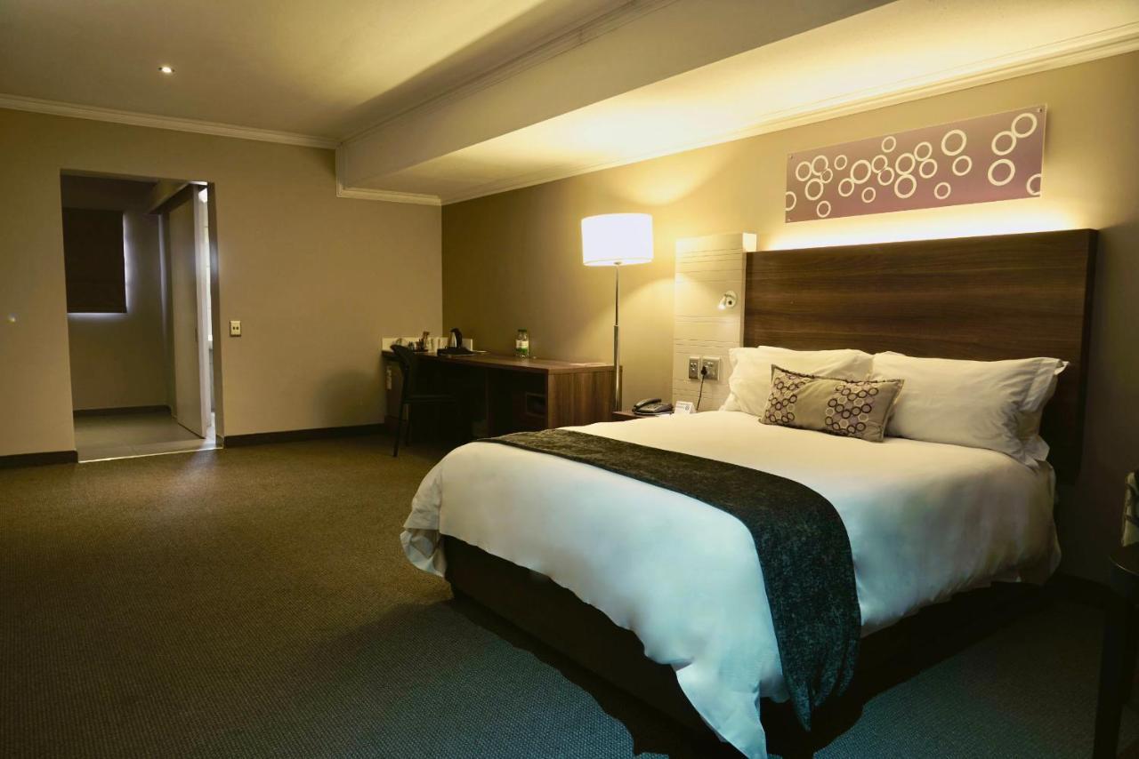 Birchwood And Or Tambo Conference Centre Boksburg