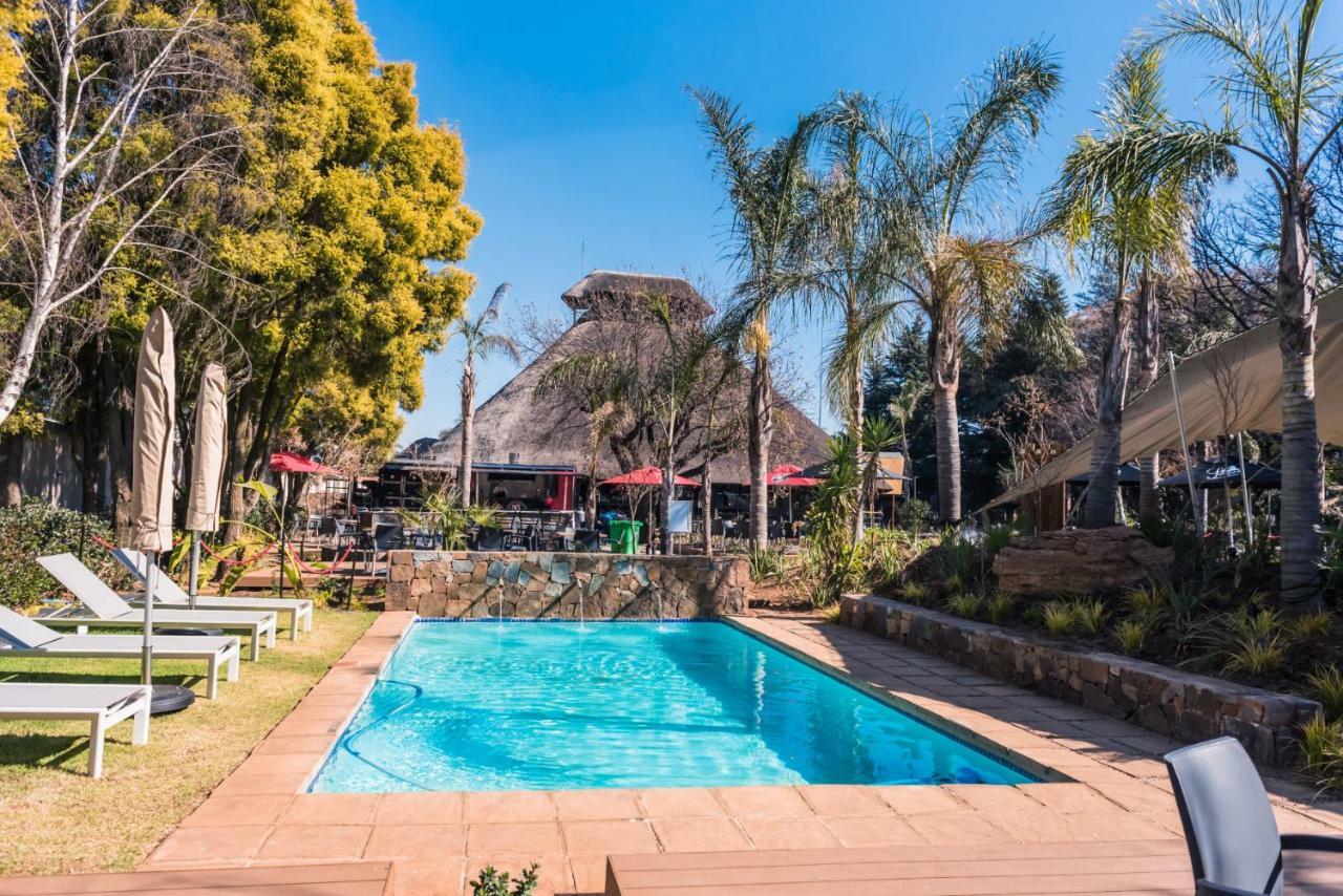 Hotel Birchwood And Or Tambo Conference Centre 4*