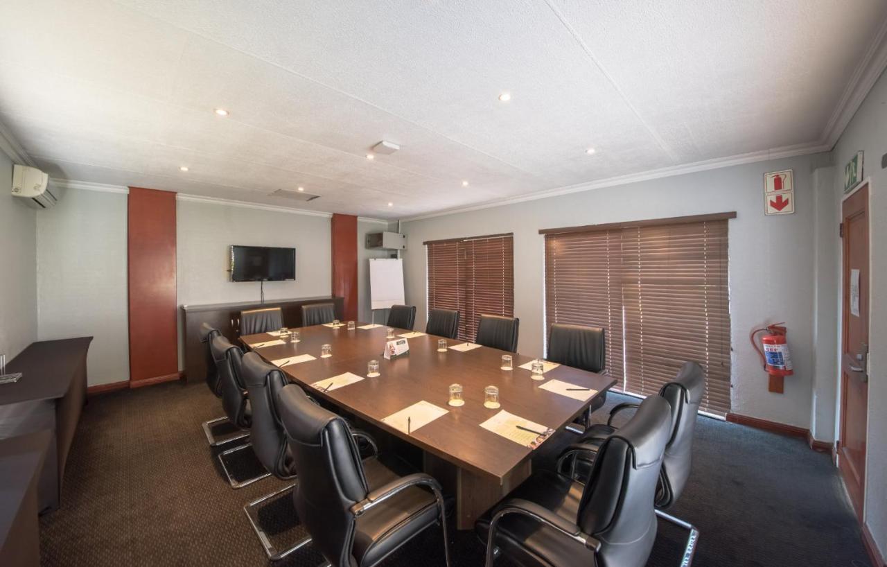 Birchwood And Or Tambo Conference Centre 4* Boksburg