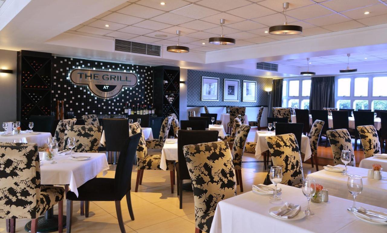 Hotel Birchwood And Or Tambo Conference Centre 4*